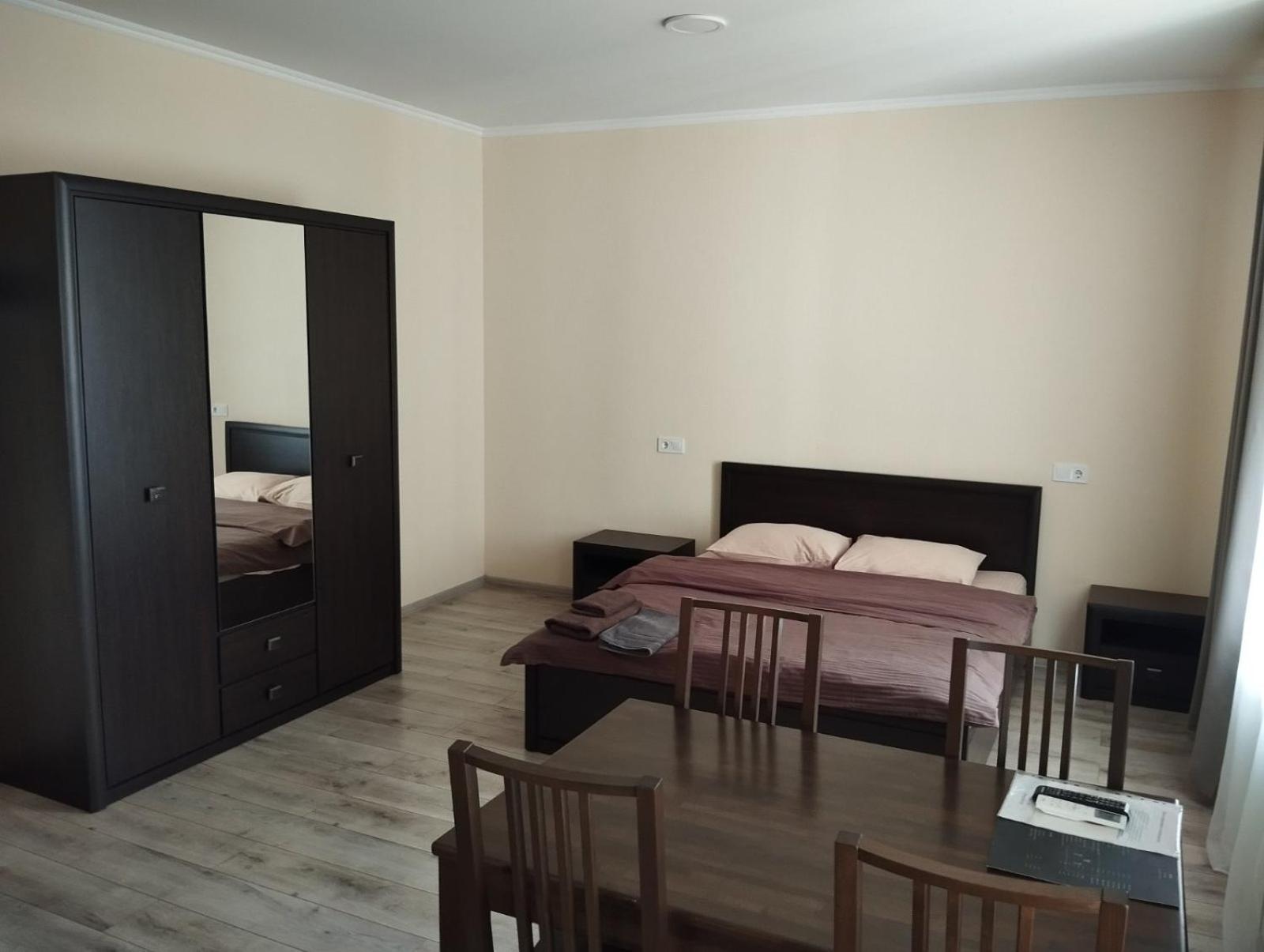 Сity Business Apart Kropyvnyckyj Exteriér fotografie