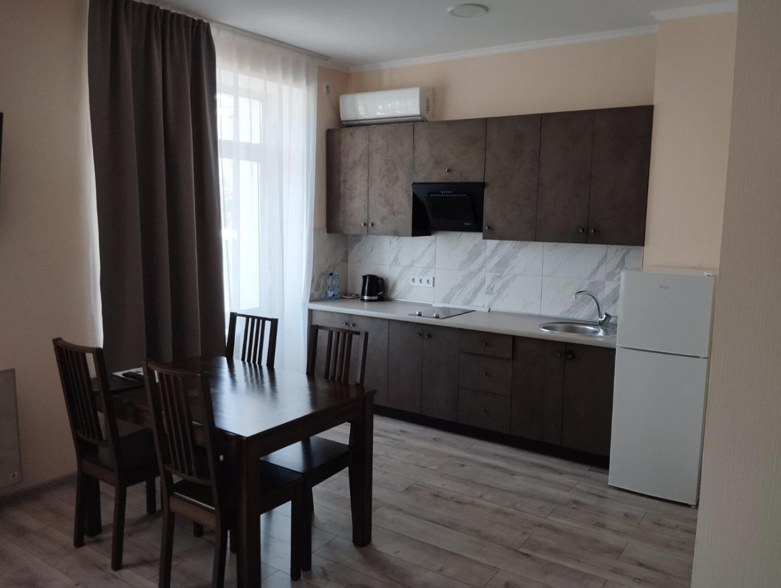 Сity Business Apart Kropyvnyckyj Exteriér fotografie