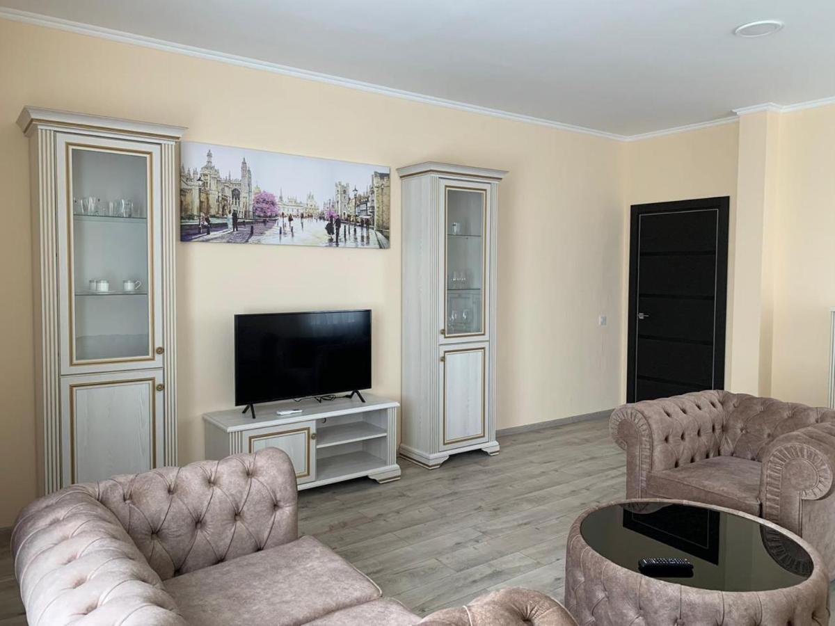 Сity Business Apart Kropyvnyckyj Exteriér fotografie